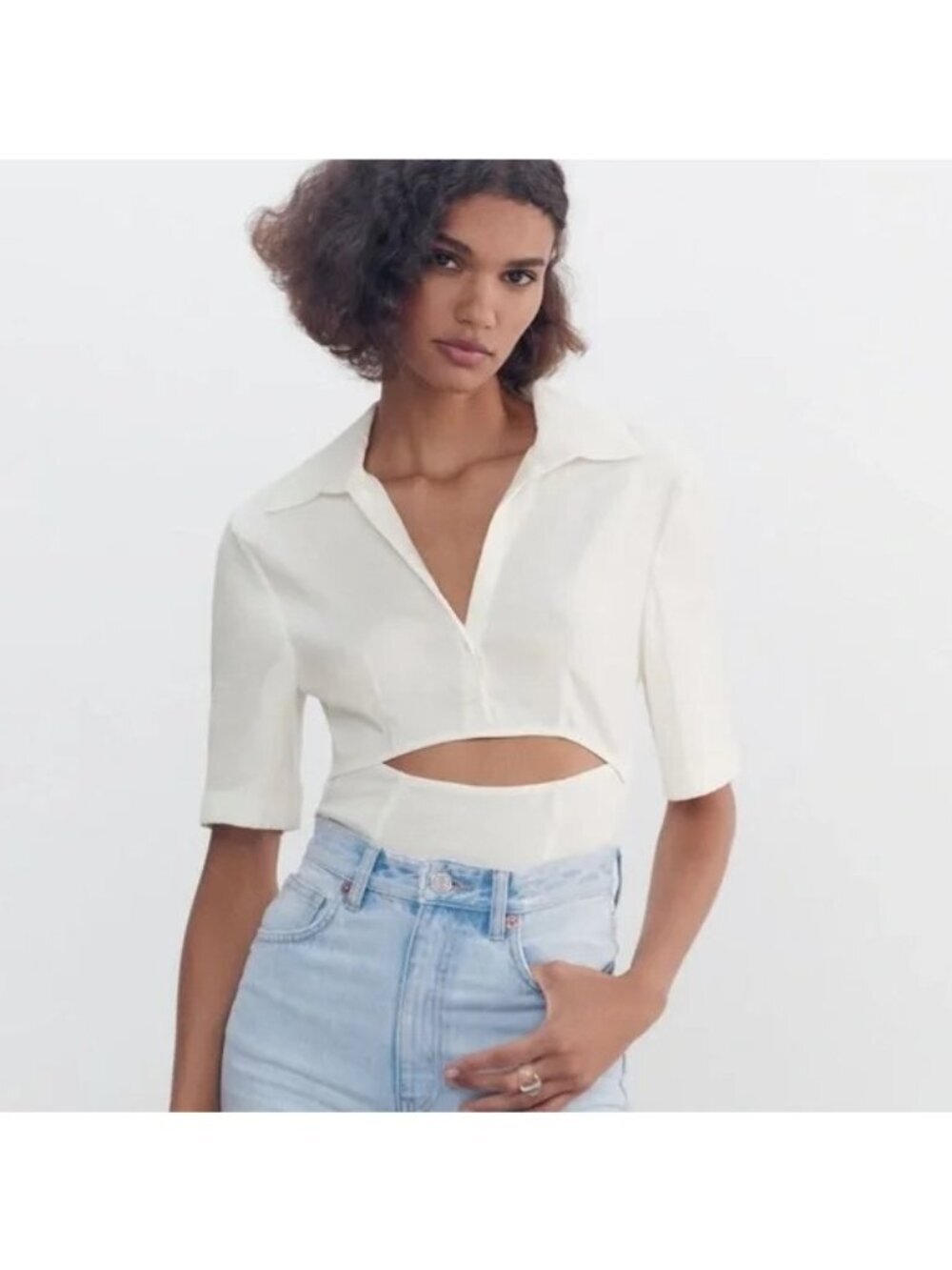 Zara White Elastic Linen Cut out Bodysuit Collard V Neck Short Sleeve Size S